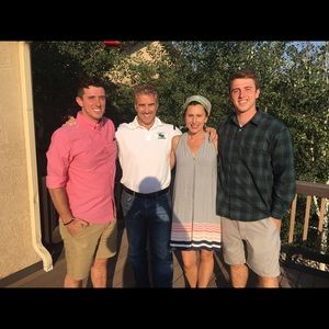 Meet your Posher, Maxwell